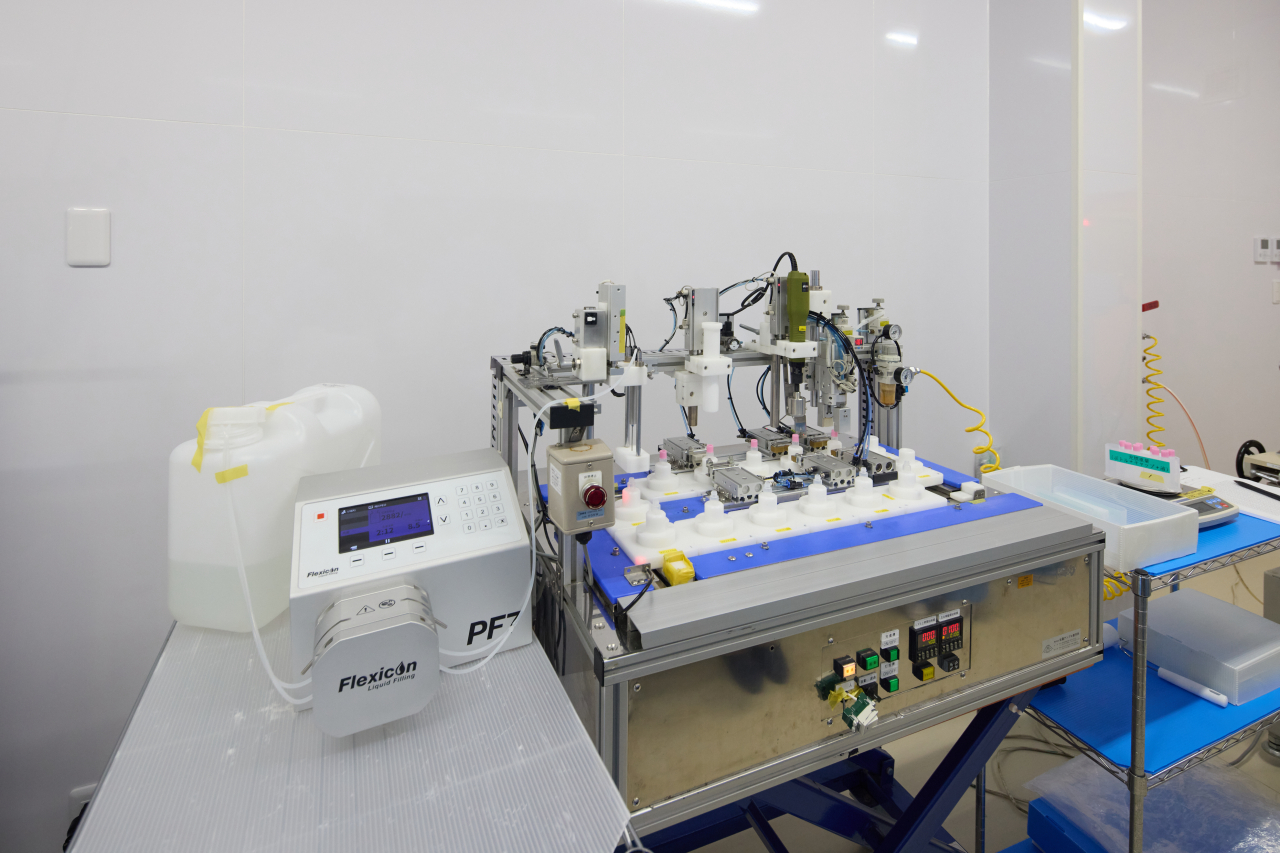 023A1366㉑液体自動充充填機